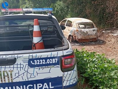 Veículo incendiado é localizado pela Guarda Municipal em Vacaria