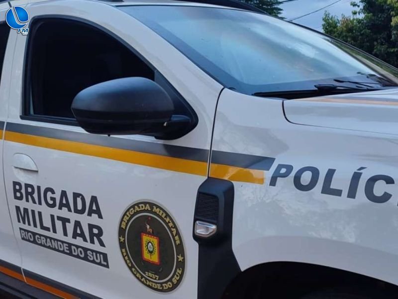 Adolescente é apreendido após perseguição policial e queda em valeta em Tapejara