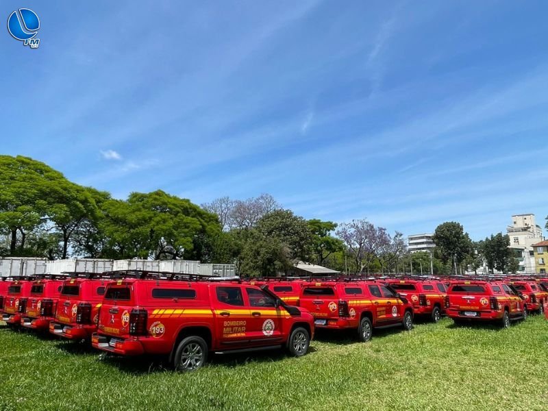 Corpo de Bombeiros de Lagoa Vermelha recebe nova viatura nesta segunda-feira (15)