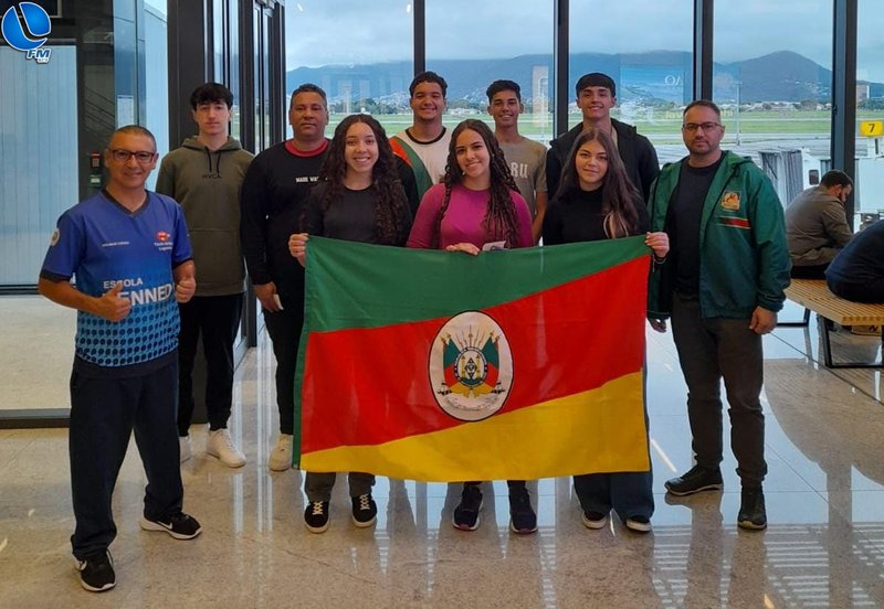 Atletas de Lagoa Vermelha participam dos JEBs em Aracaju/Sergipe