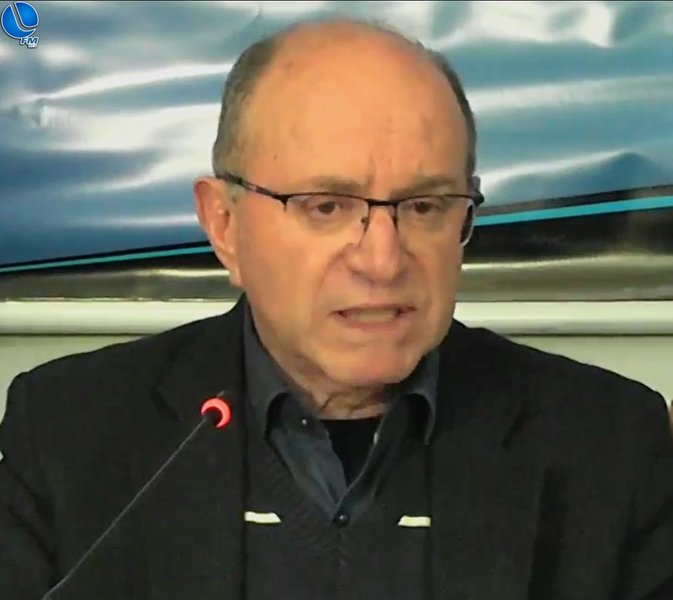 “Foi um debate diferente”, afirma candidato